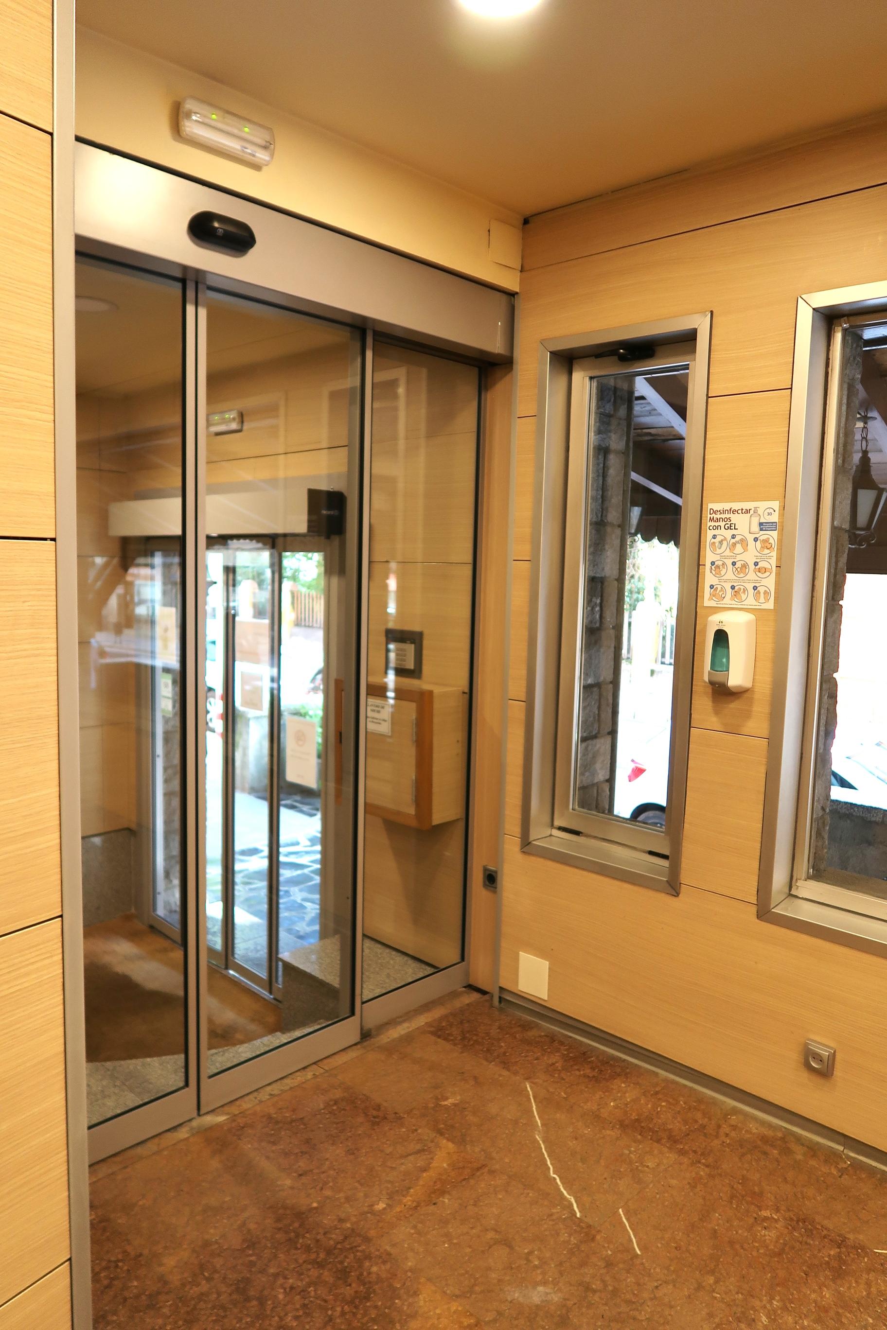 Hotel Urogallo ビエルハ エクステリア 写真