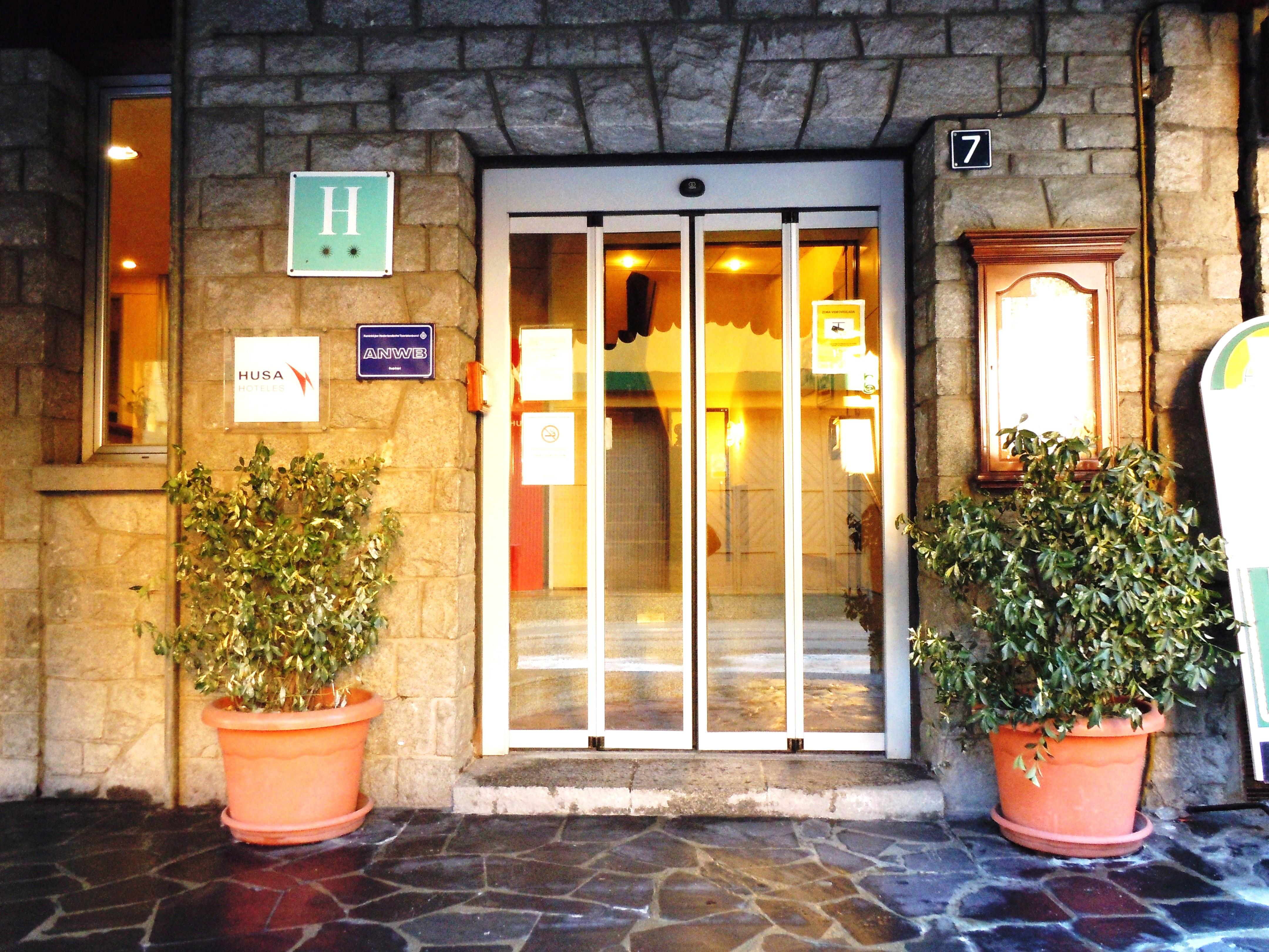 Hotel Urogallo ビエルハ エクステリア 写真